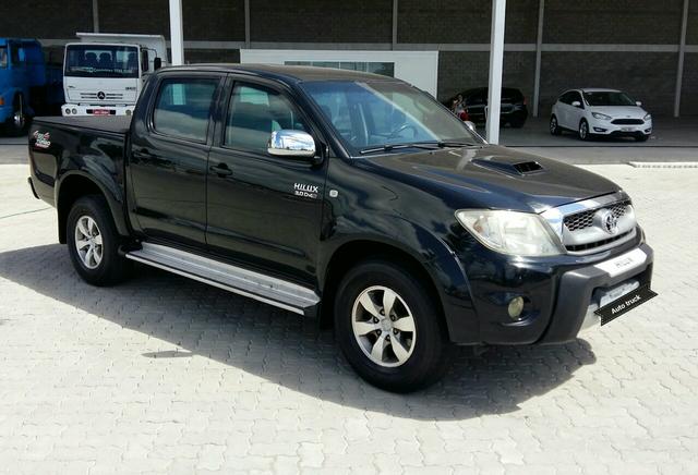 🚙 Toyota Hilux SRV 2013 – Robustez, Confiabilidade e Excelente Estado!